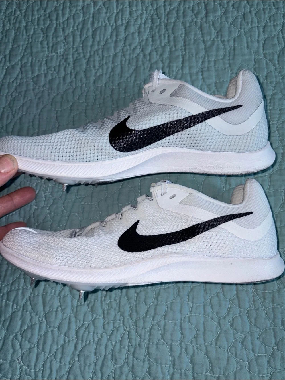 Nike zoom rival